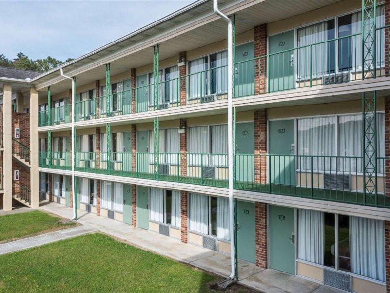 Days Inn By Wyndham Jellico - Tennessee State Line Exterior photo